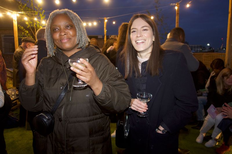 Guests on roofterrace during Queensrollahouse artist studio LDF Party